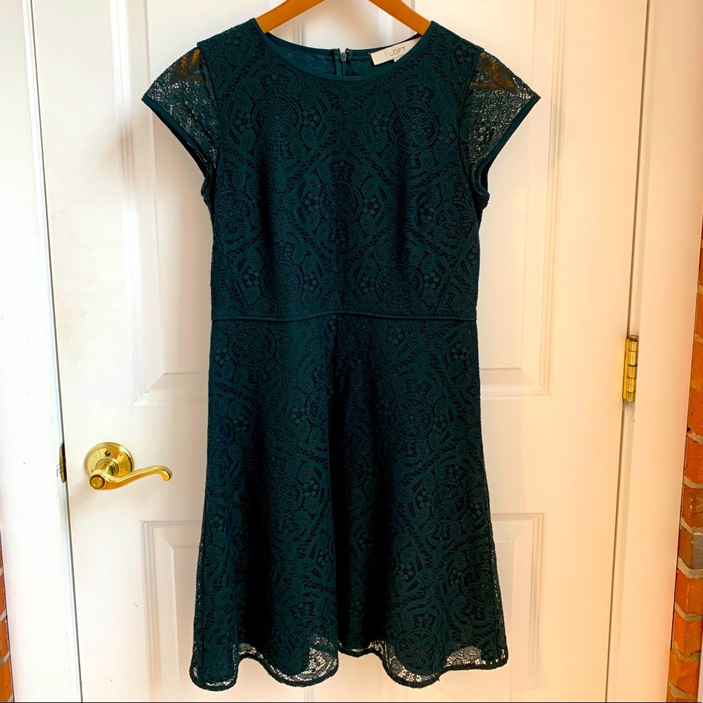 Beautiful LOFT Lace Dress, Size 4P